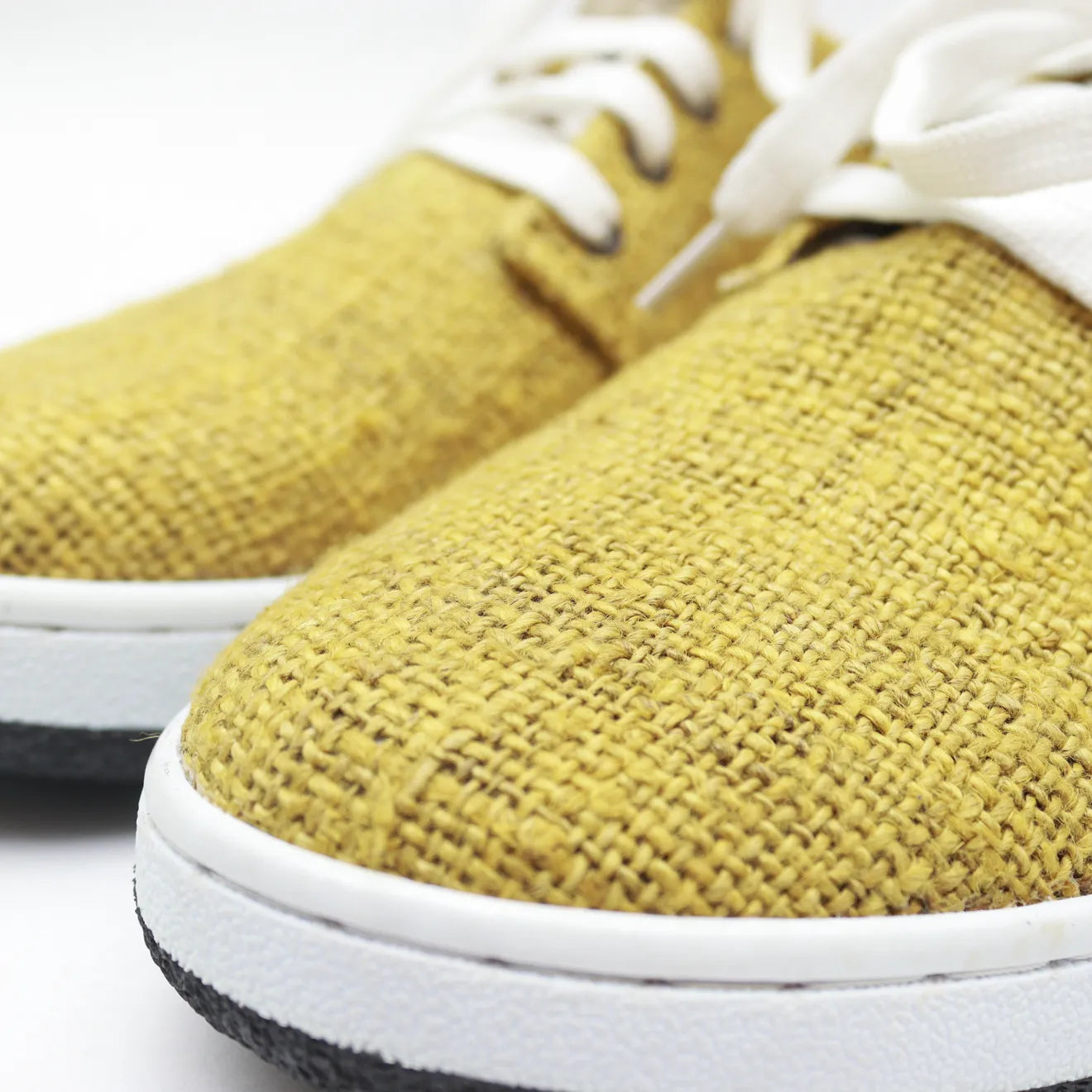 UNISEX HEMP SNEAKERS