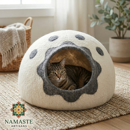 Lavender Paw Wool Cat Cave Bed